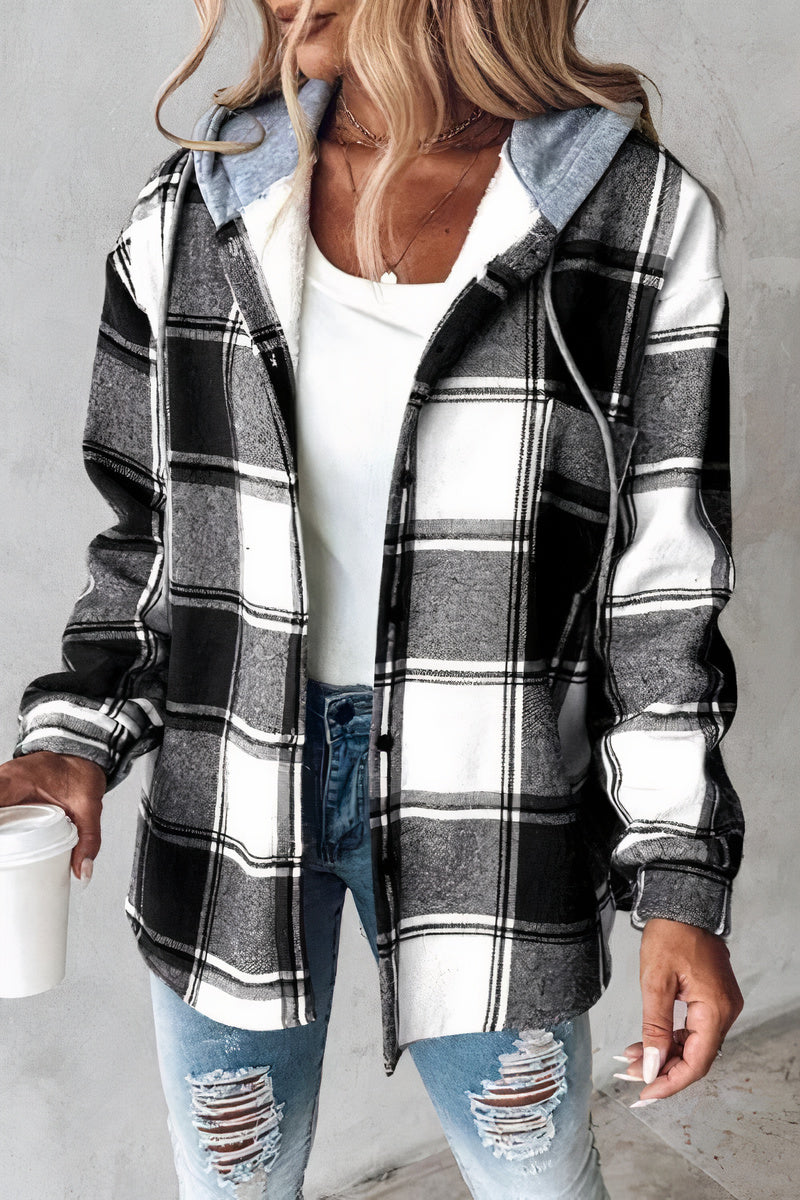 Flannel Jacket with Checked Hood – Cozy Plaid Outerwear for Casual Wear